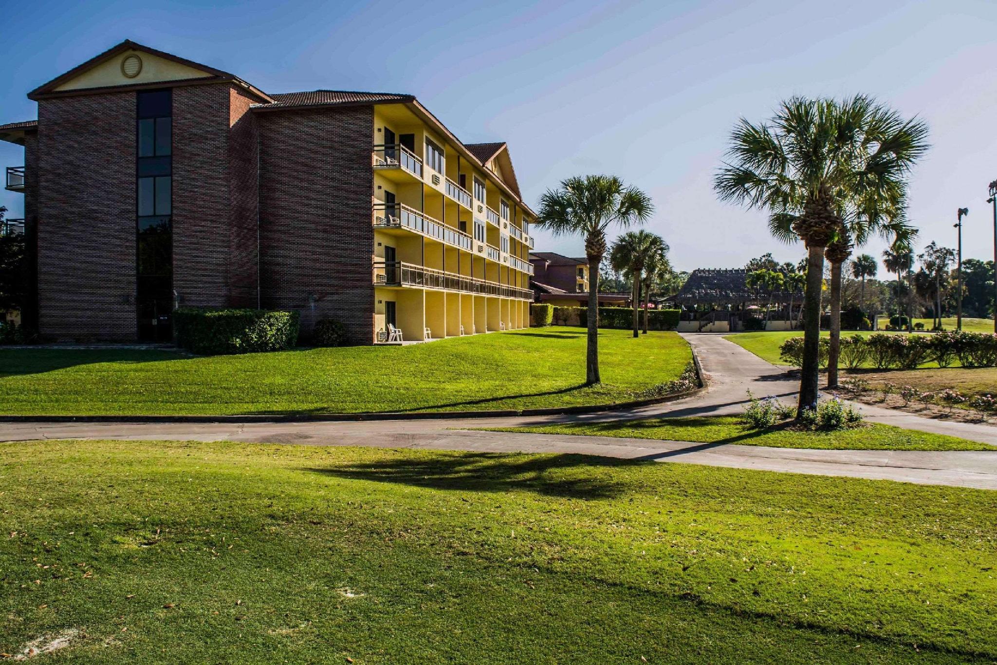 Quality Inn Suites Golf Resort in the Heart of Naples (FL), Florida, United States: Reviews on Quality Inn Suites Golf Resort