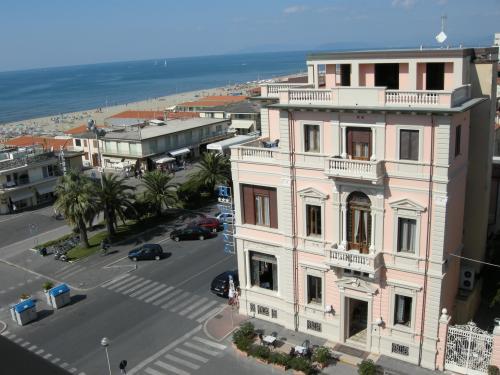Book Villa Tina Hotel – Best Hotel in Viareggio