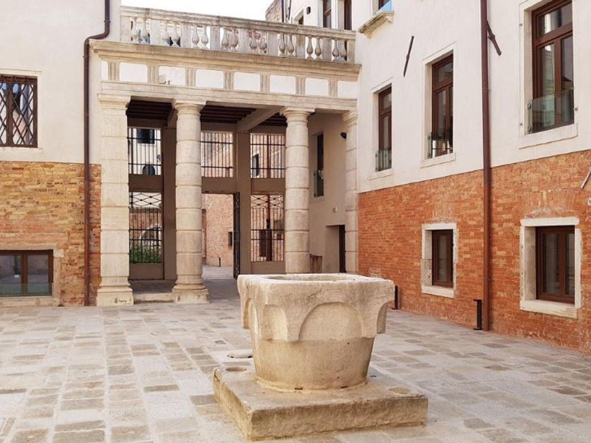 Brand new boutique apartment in the heart of Venice