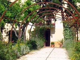 Book Villa Mustafa – Best Hotel in Montefalco