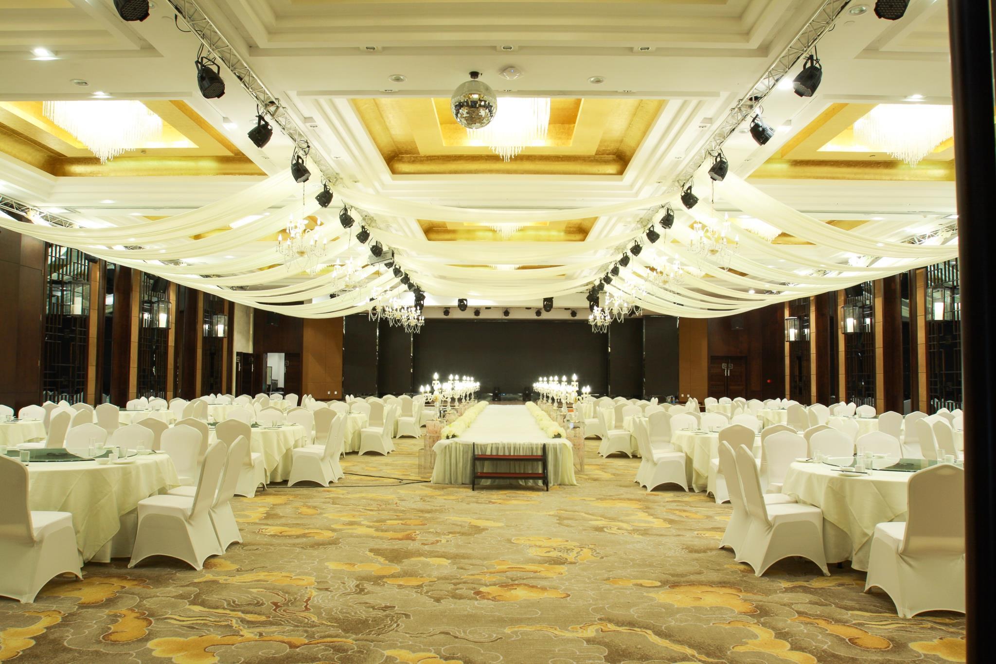 Book Riverside luxury hotel – Best Hotel in Guilin