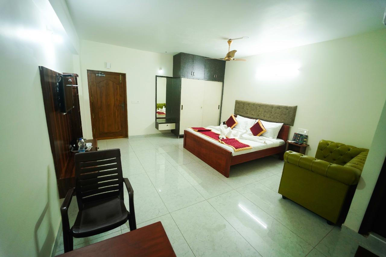 Book Hotel KVR Residency – Best Hotel in Tada