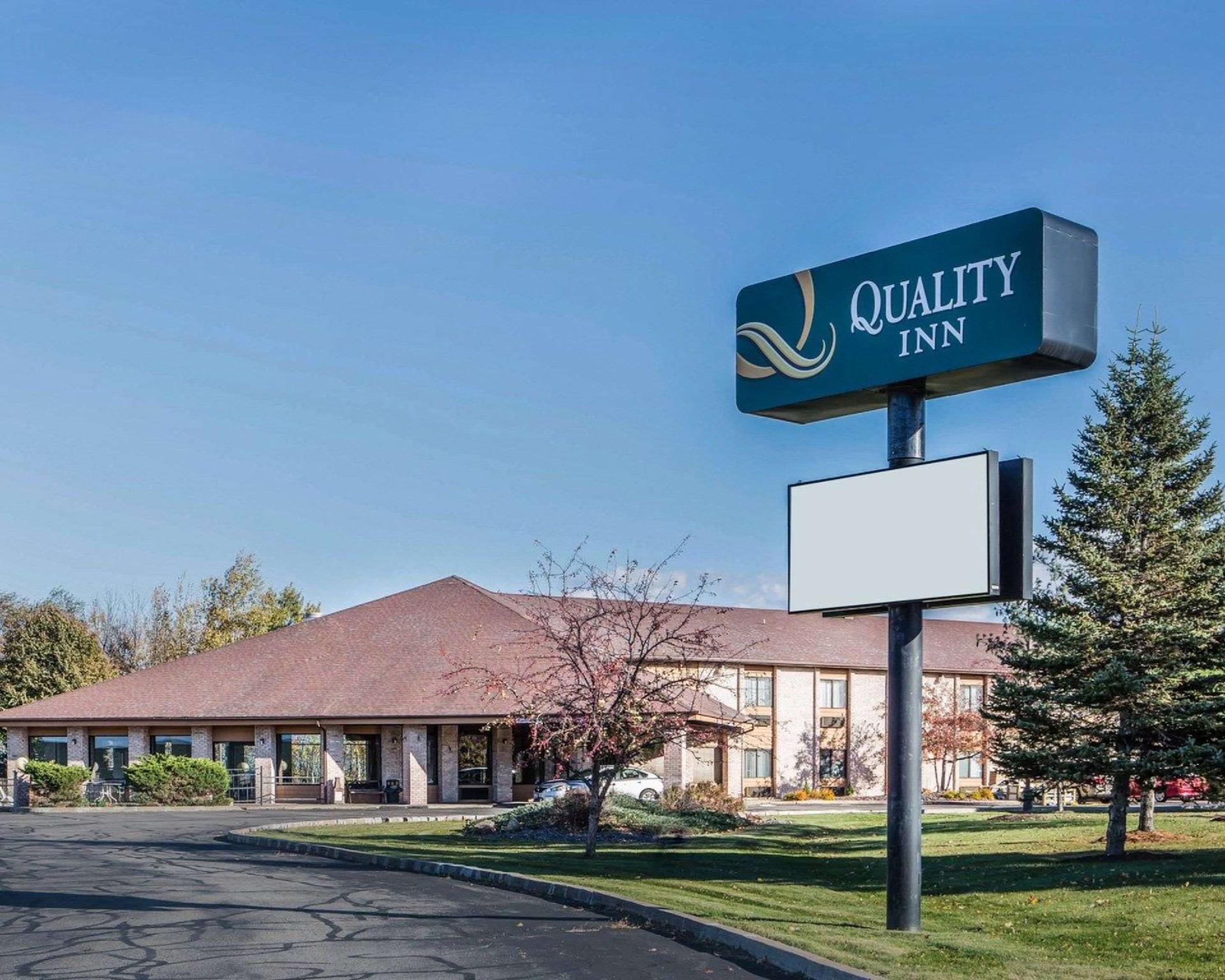 Choice Hotels in the Heart of Mosinee (WI), Wisconsin, United States: Reviews on Quality Inn Central Wisconsin Airport Mosinee