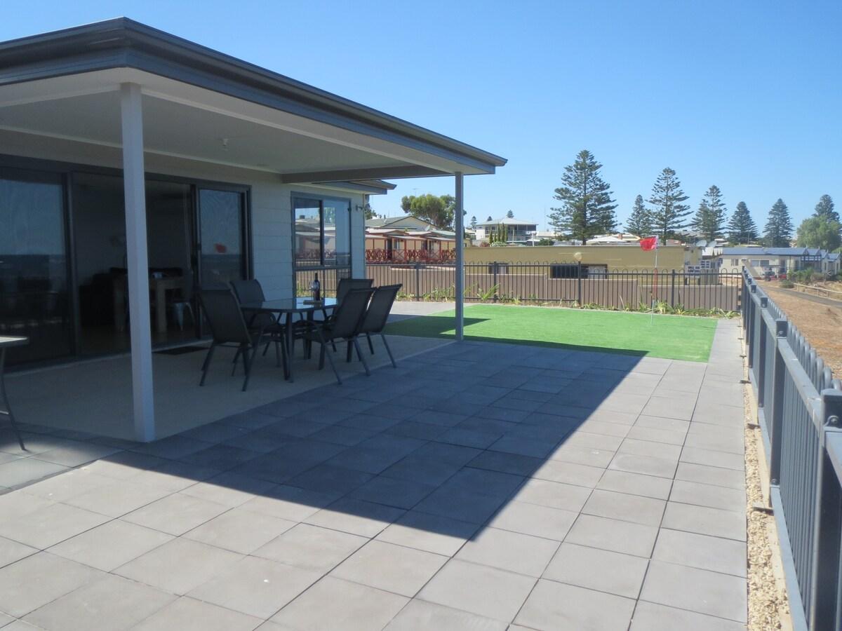 Book Your Place – Best Hotel in Port Victoria