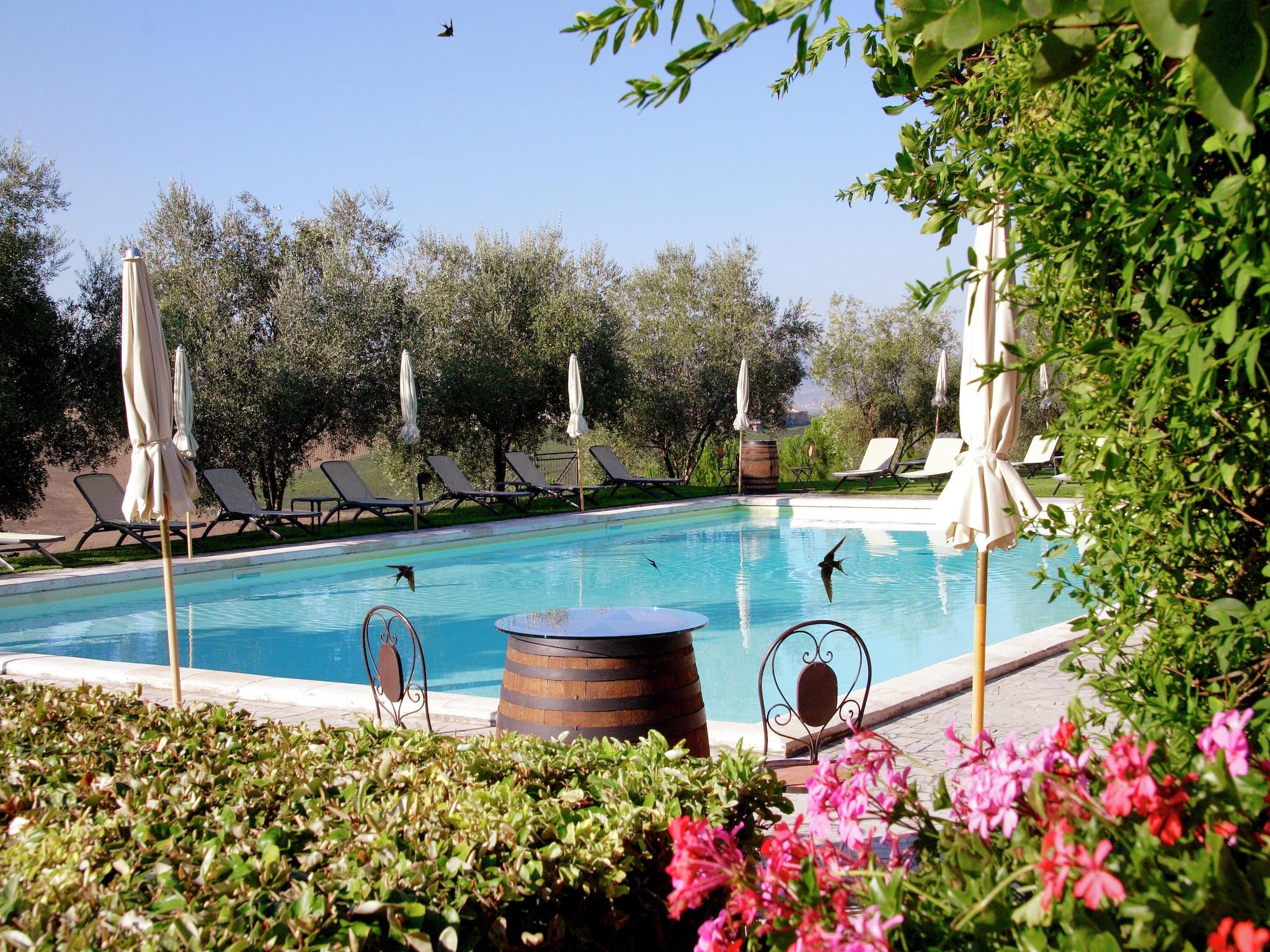Book Belvilla by OYO Elegant flat in historic villa – Best Hotel in Montepulciano