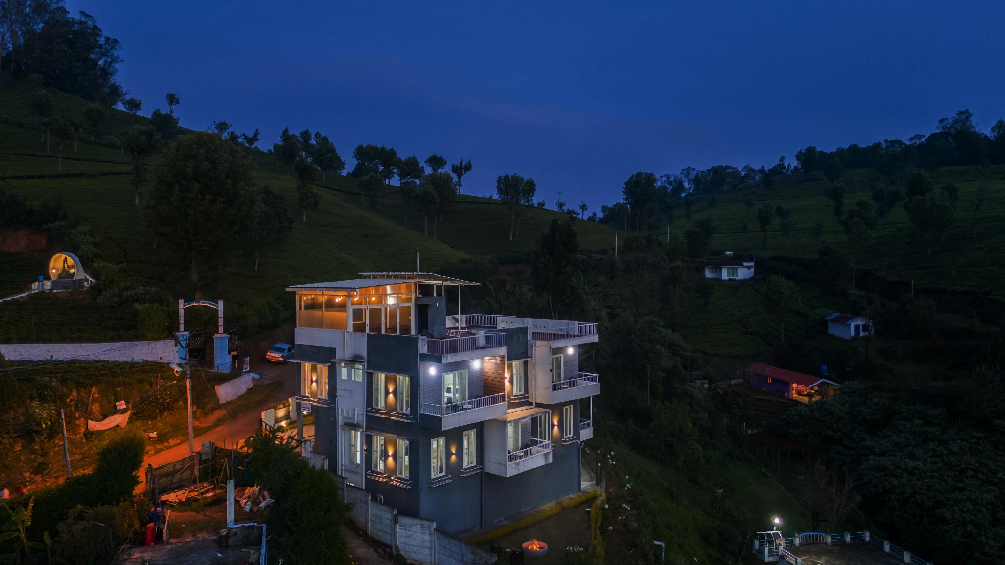 Book Cloud walk by Xplore Indo – 5 BR Villa – Best Hotel in Ooty