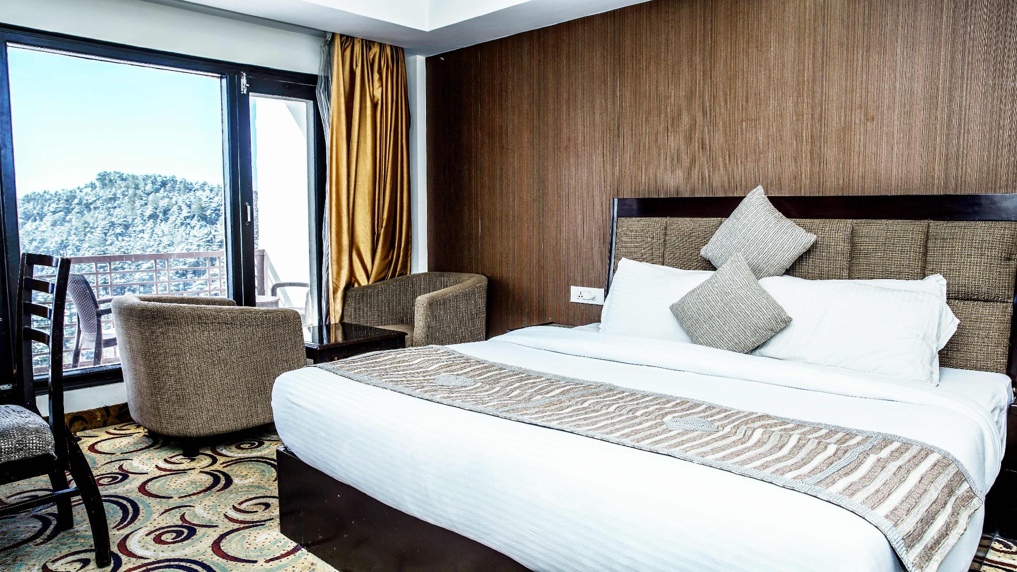 Book Hotel Patnitop Heights – Best Hotel in Patnitop