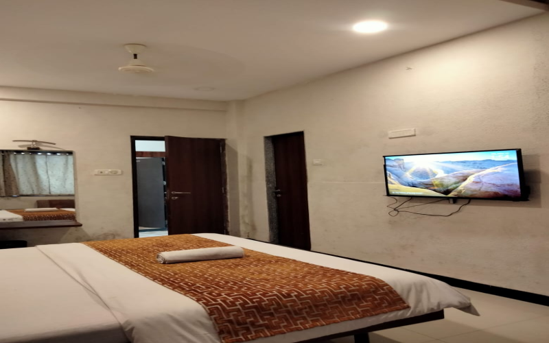 Book Hotel Sarika – Best Hotel in Murbad