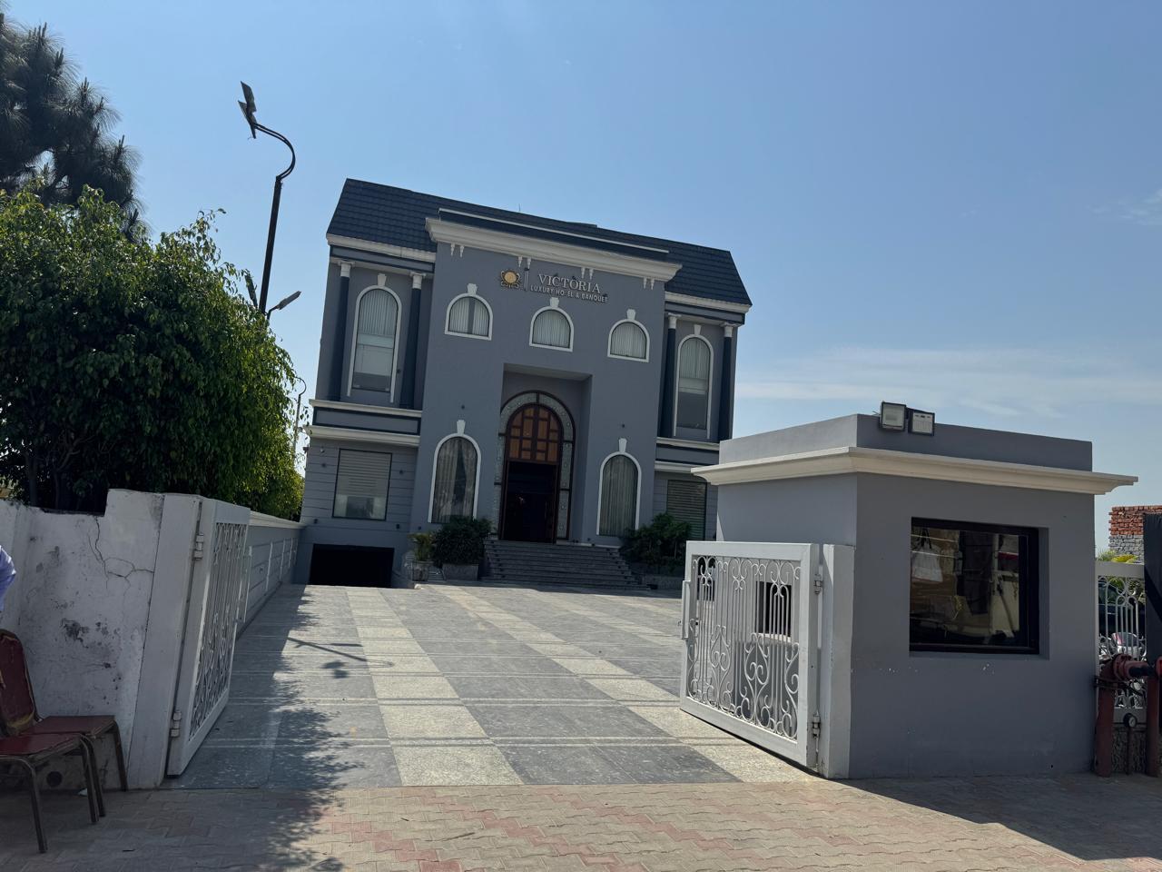 Book Hotel MS Victoria – Best Hotel in Batala
