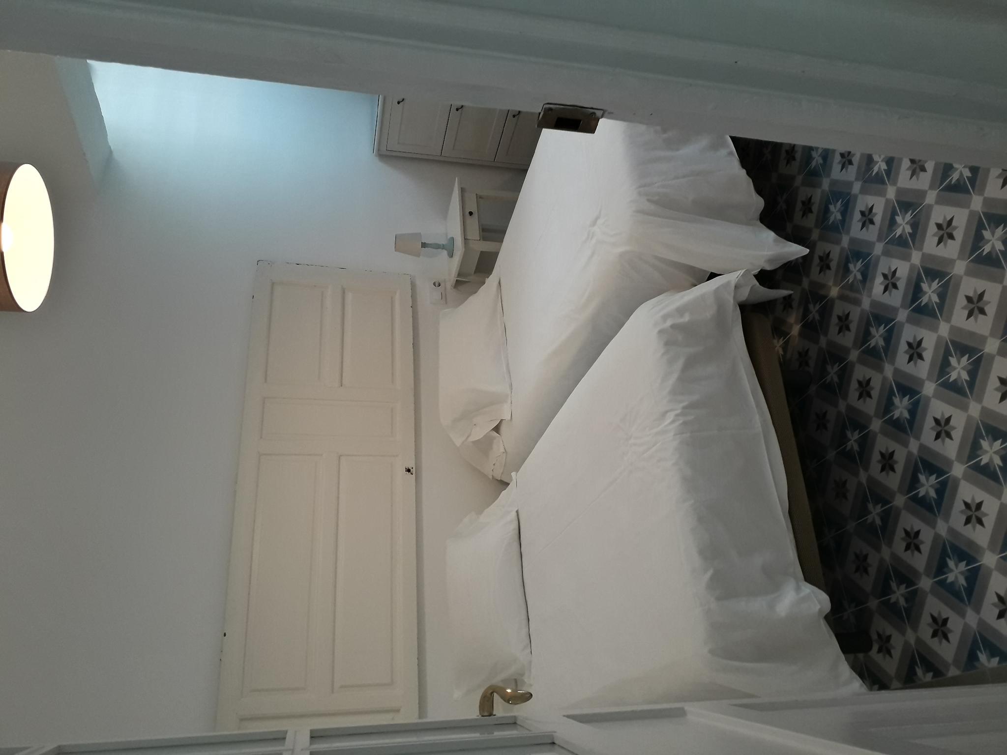 This photo about DescubreHome Santa Cruz Penthouse  shared on HyHotel.com