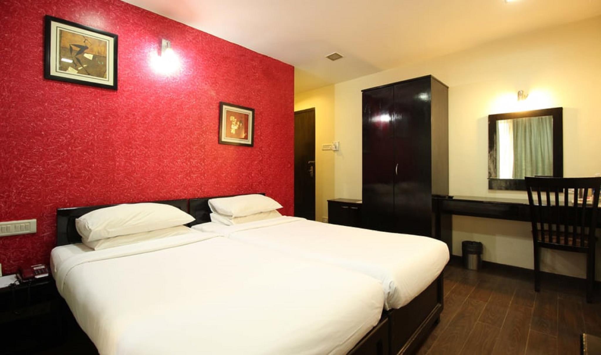 Hotel Orritel West The 1.5-star Hotel Orritel West offers comfort and convenience whether youre on business or holiday in Mumbai. The hotel has everything you need for a comfortable stay. Service-minded staff will welc