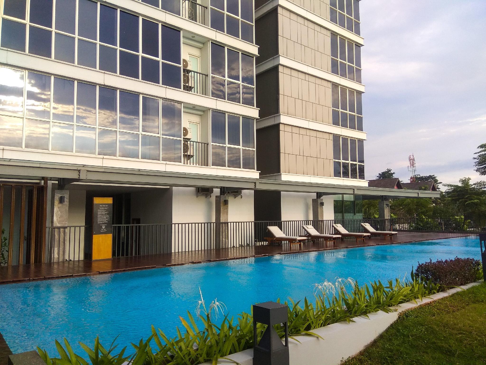This photo about Well Designed 2BR Lexington Apartment By Travelio shared on HyHotel.com