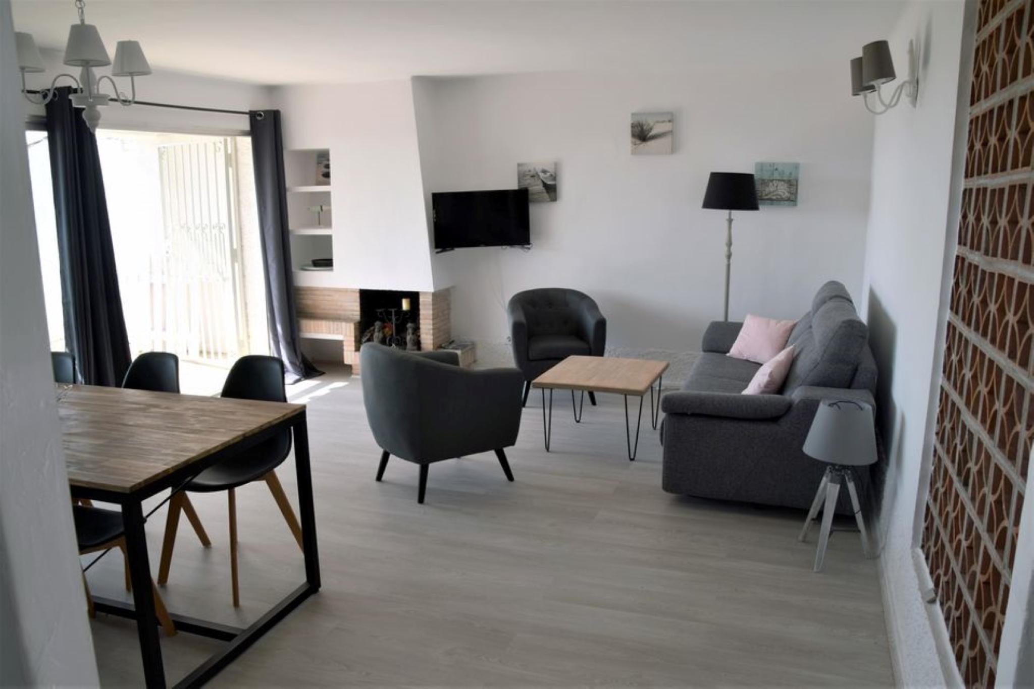 This photo about 107513 - House in Canyelles shared on HyHotel.com