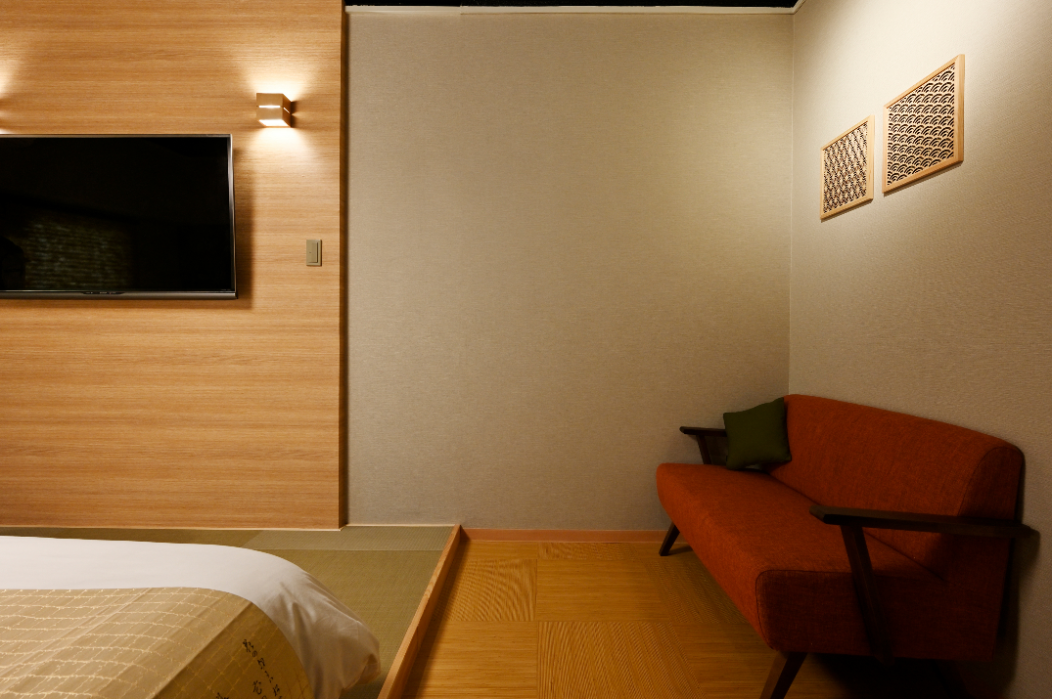 This photo about Luggage deposit OK Shin-Osaka 2minwalk JPN room 62 shared on HyHotel.com
