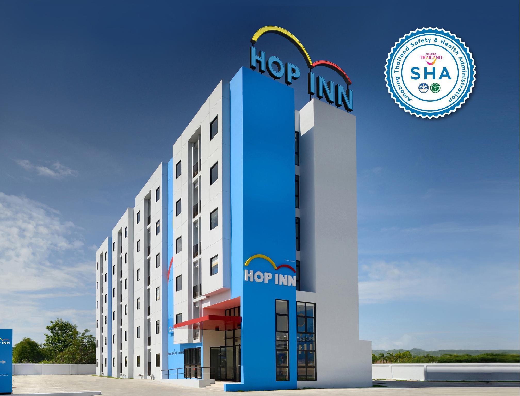 Hop Inn Chumphon The 2.5-star Hop Inn Chumphon offers comfort and convenience whether youre on business or holiday in Chumphon. The property features a wide range of facilities to make your stay a pleasant experience