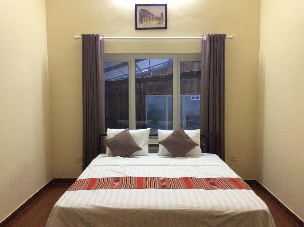 Van Long Family Homestay Stop at Van Long Family Homestay to discover the wonders of Ninh Binh. The hotel offers guests a range of services and amenities designed to provide comfort and convenience. Facilities like free Wi-Fi