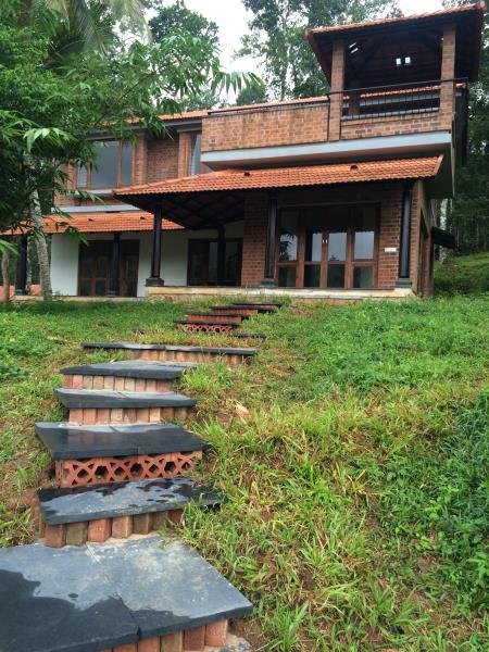 This photo about Blooms Green Farm shared on HyHotel.com