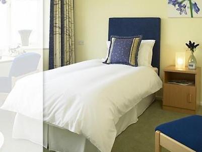 Malvern House Malvern House is perfectly located for both business and leisure guests in High Wycombe. Both business travelers and tourists can enjoy the hotels facilities and services. Facilities for disabled gue