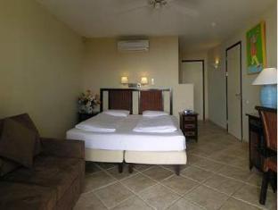 LionsDive Beach Resort Ideally located in the prime touristic area of Willemstad, Lions Dive and Beach Resort promises a relaxing and wonderful visit. Both business travelers and tourists can enjoy the hotels facilities an