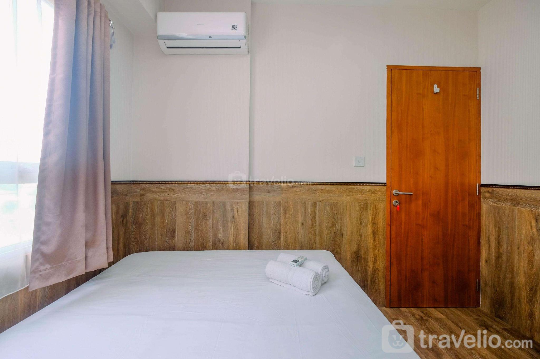 Comfy 2BR @ Titanium Square Apartment By Travelio - Gallery image 4