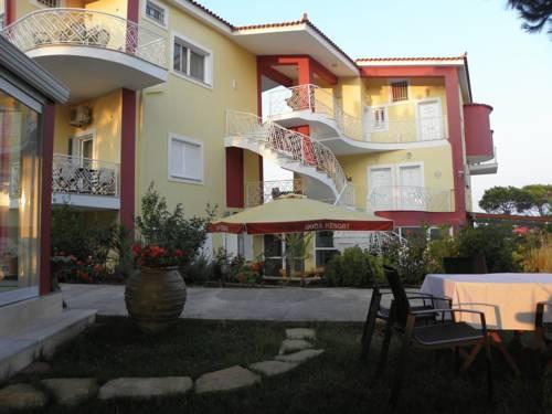 Irida Beach Resort Suites Best Western Irida Resort is conveniently located in the popular Kyparissia area. Offering a variety of facilities and services, the hotel provides all you need for a good nights sleep. All the neces