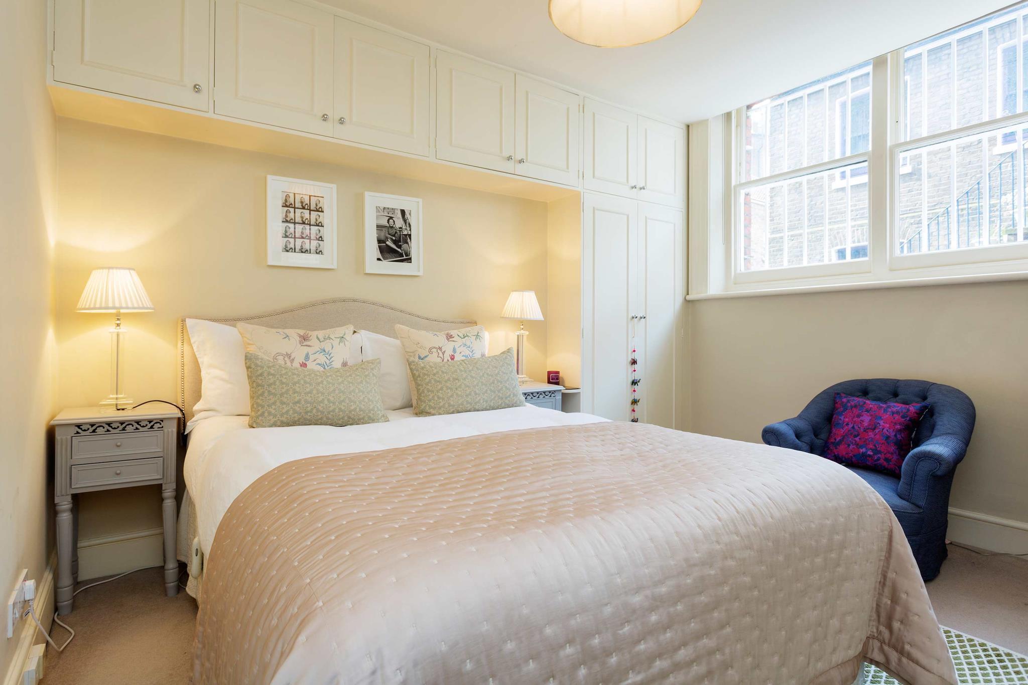 Veeve - Rosary Place Rosary Palace is a popular choice amongst travelers in London, whether exploring or just passing through. The hotel offers a high standard of service and amenities to suit the individual needs of all 