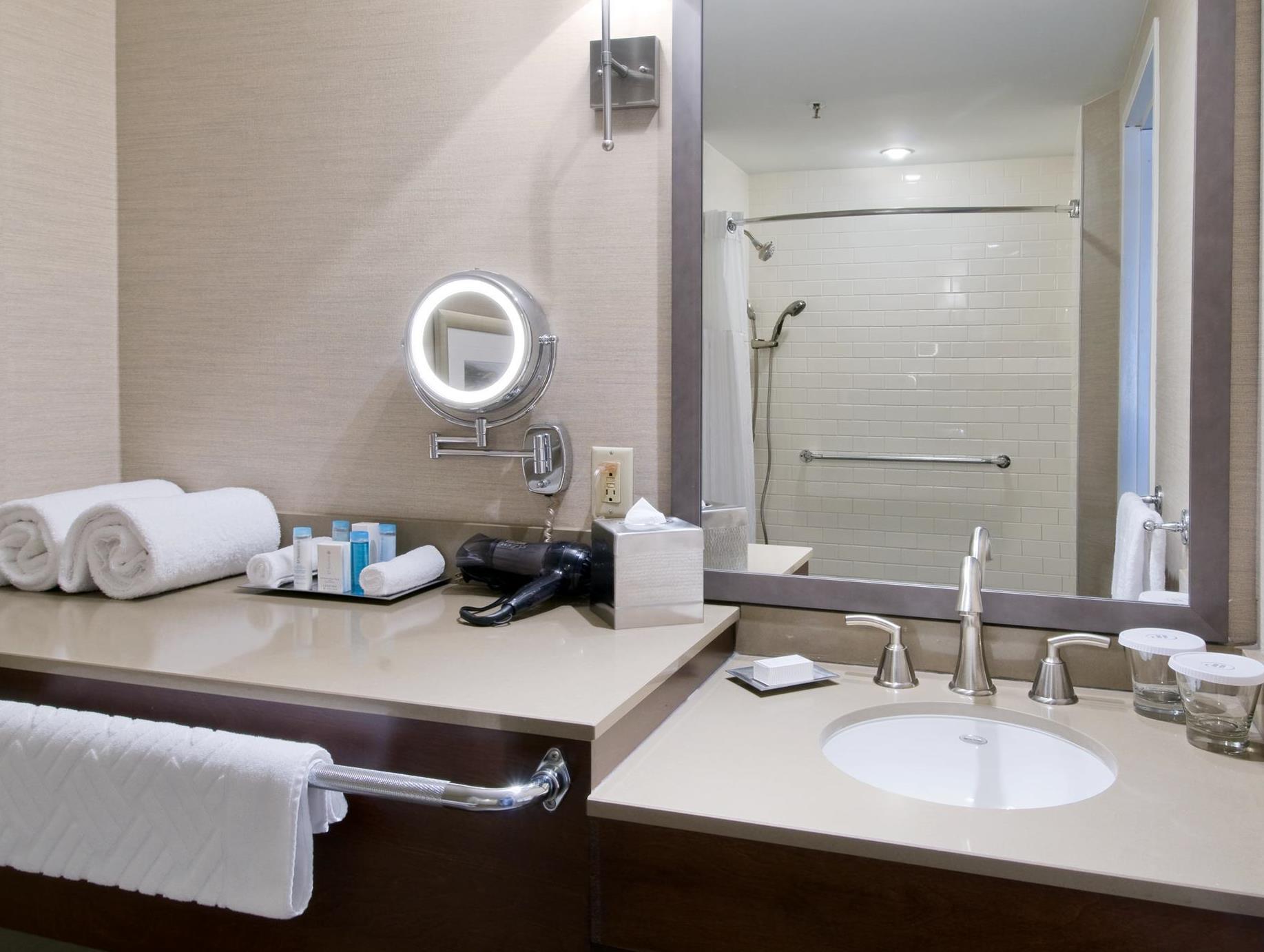 Hilton Saint John Hotel