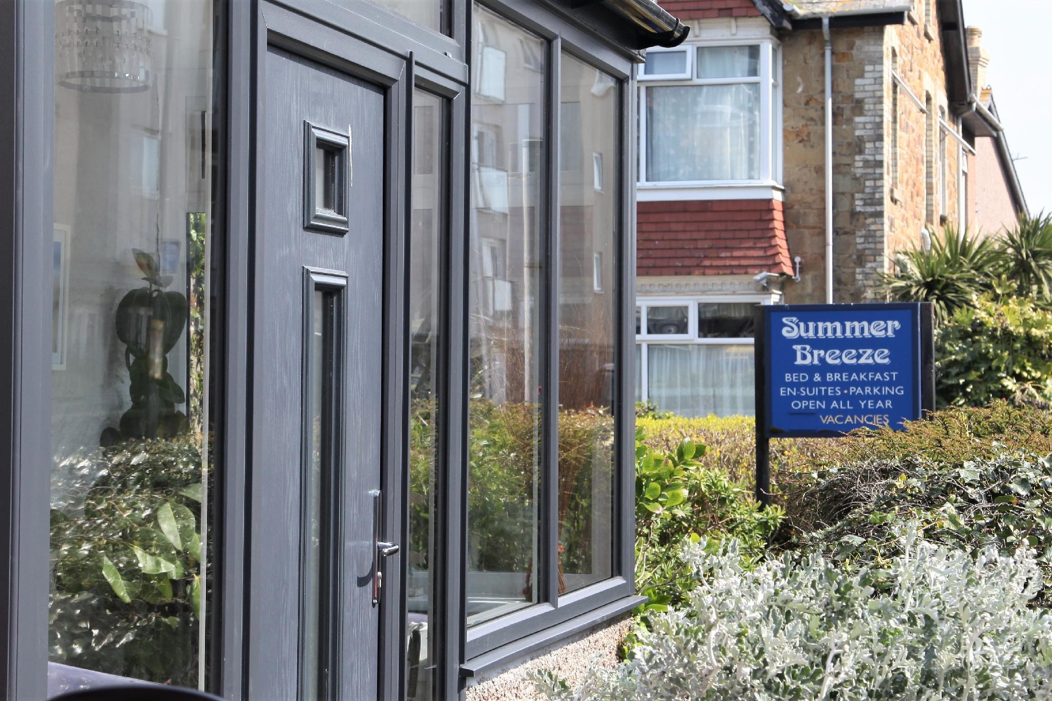 Summer Breeze Guest House - Gallery image 3