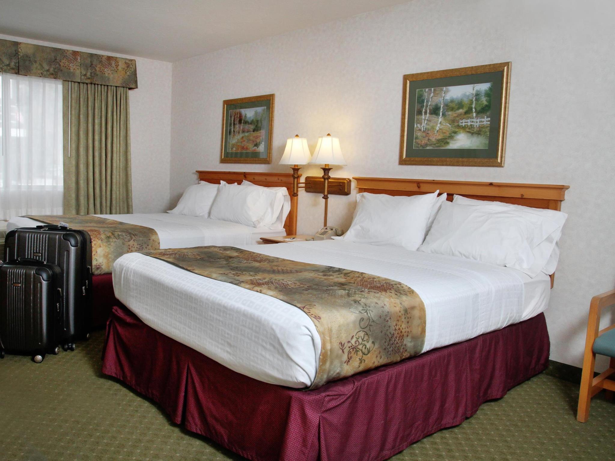 Best Western Inn at the Rogue Ideally located in the prime touristic area of Rogue River, Best Western Inn at the Rogue promises a relaxing and wonderful visit. The property features a wide range of facilities to make your stay a 