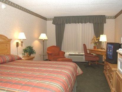 Country Inn & Suites by Radisson, Clarksville, TN Country Inn & Suites Clarksville is a popular choice amongst travelers in Clarksville (TN), whether exploring or just passing through. The hotel has everything you need for a comfortable stay. Facilit