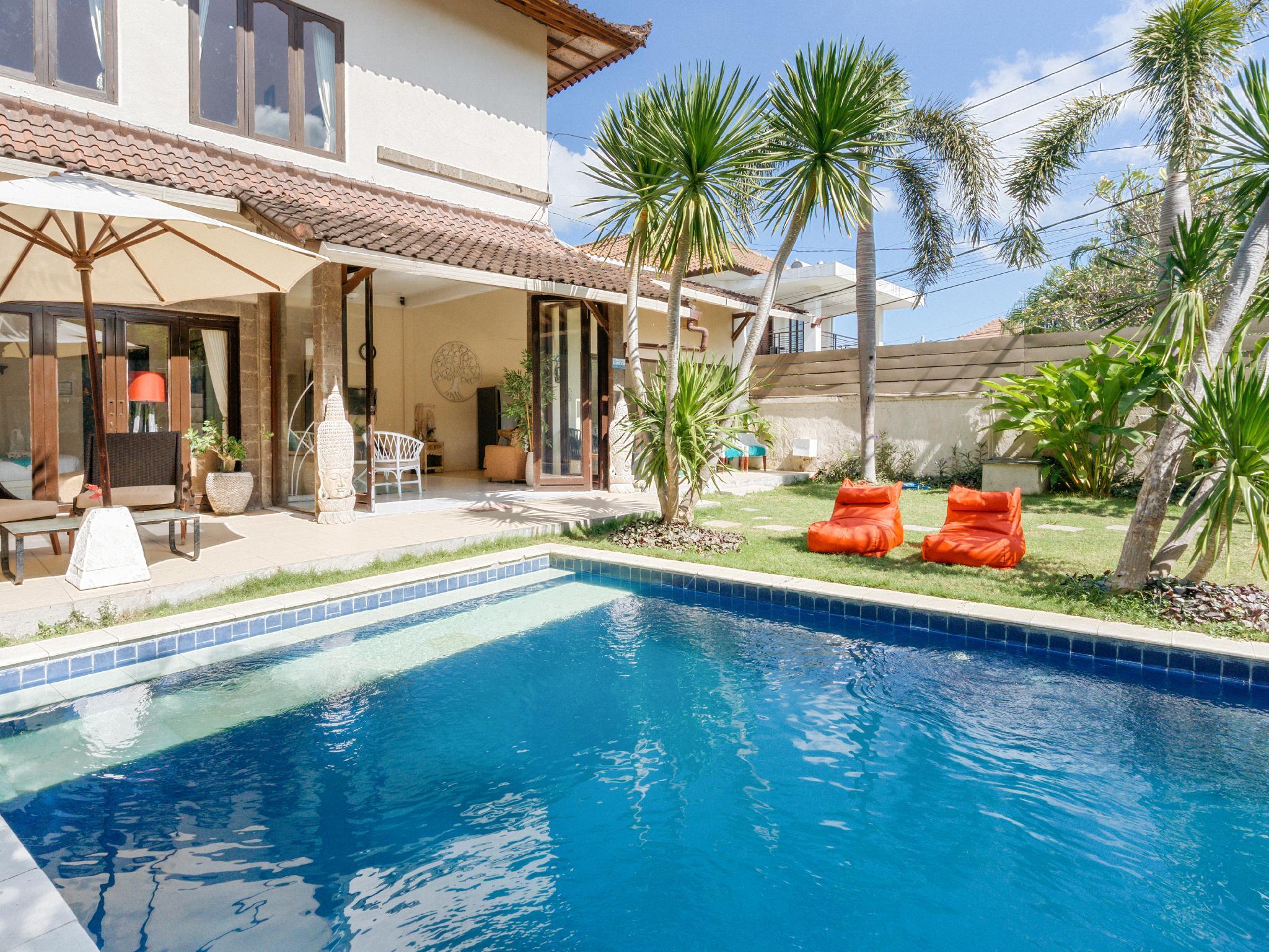 Villa Umah JD Umalas Set in a prime location of Bali, Villa Umah Kunz puts everything the city has to offer just outside your doorstep. The hotel offers a high standard of service and amenities to suit the individual need