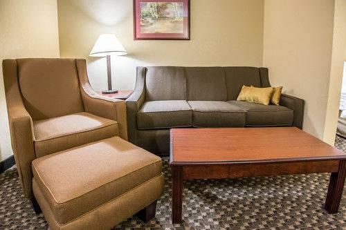 Quality Inn & Suites Comfort Inn Mendota is perfectly located for both business and leisure guests in Mendota (IL). The hotel offers a wide range of amenities and perks to ensure you have a great time. All the necessary f