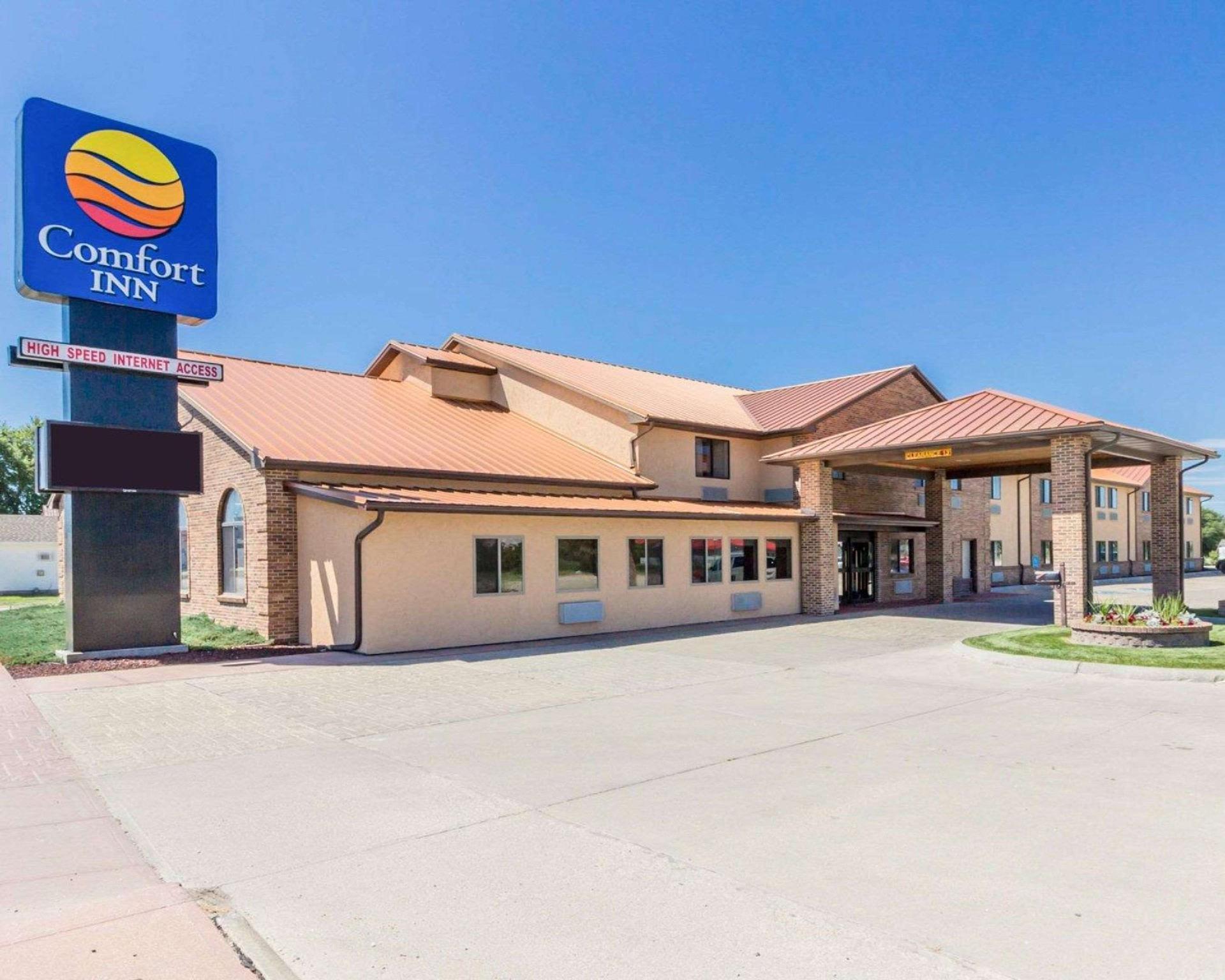 Comfort Inn Stop at Comfort Inn to discover the wonders of Valentine (NE). The hotel has everything you need for a comfortable stay. Take advantage of the hotels free Wi-Fi in all rooms, facilities for disabled 