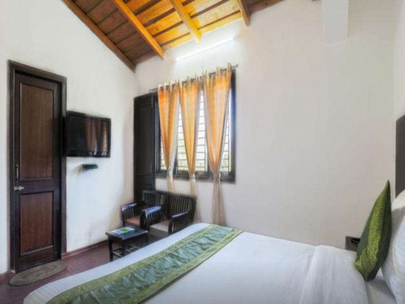 This photo about OYO 3466 Home Stay Lorent Manor Cottage shared on HyHotel.com
