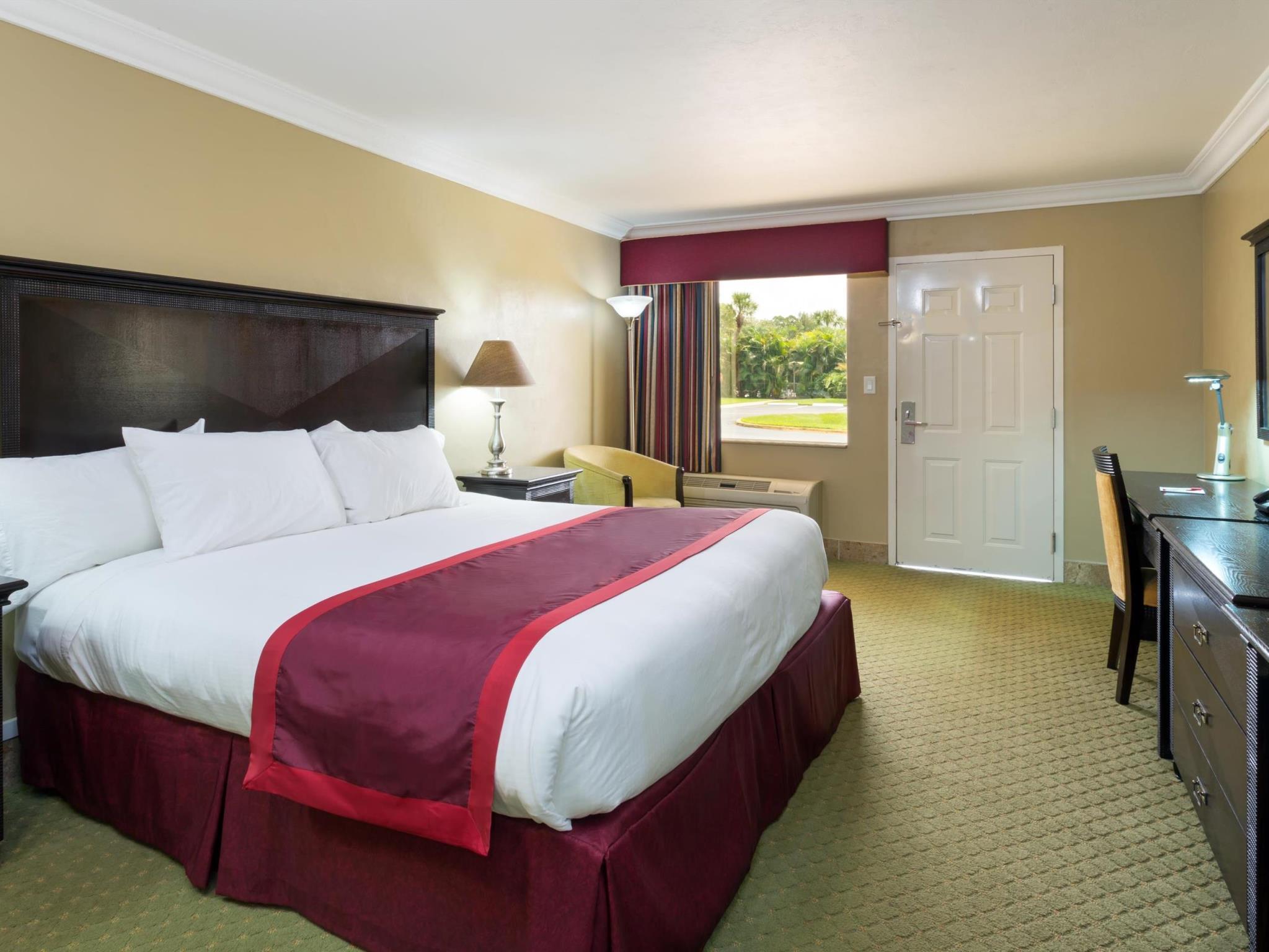 Ramada by Wyndham Lake Placid Ideally located in the Lake Placid area, Ramada Lake Placid promises a relaxing and wonderful visit. The property offers a high standard of service and amenities to suit the individual needs of all tr