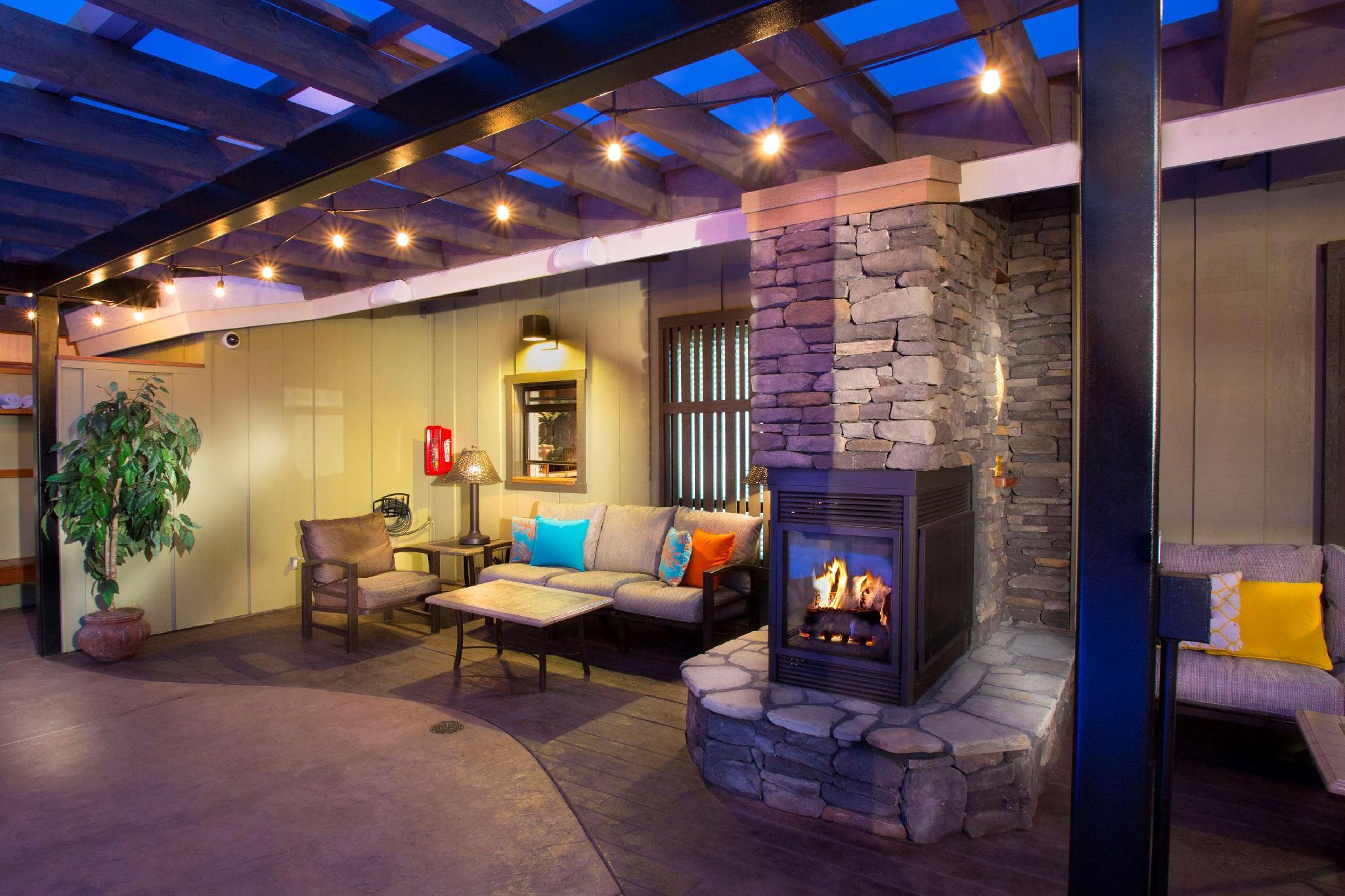 Best Western Plus Humboldt Bay Inn - Gallery image 4