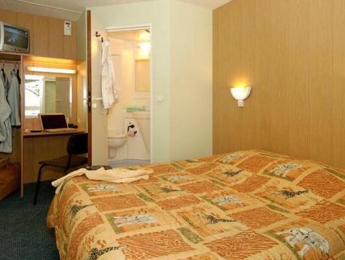 This photo about Fasthotel Artigues shared on HyHotel.com