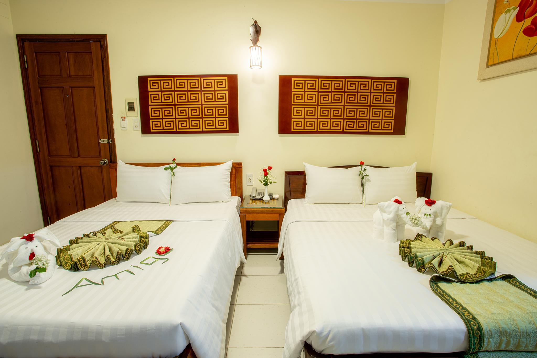 Amigo Hotel Amigo Hotel is conveniently located in the popular Hue City area. The hotel has everything you need for a comfortable stay. Car park, room service, airport transfer, restaurant, tours are there for gu