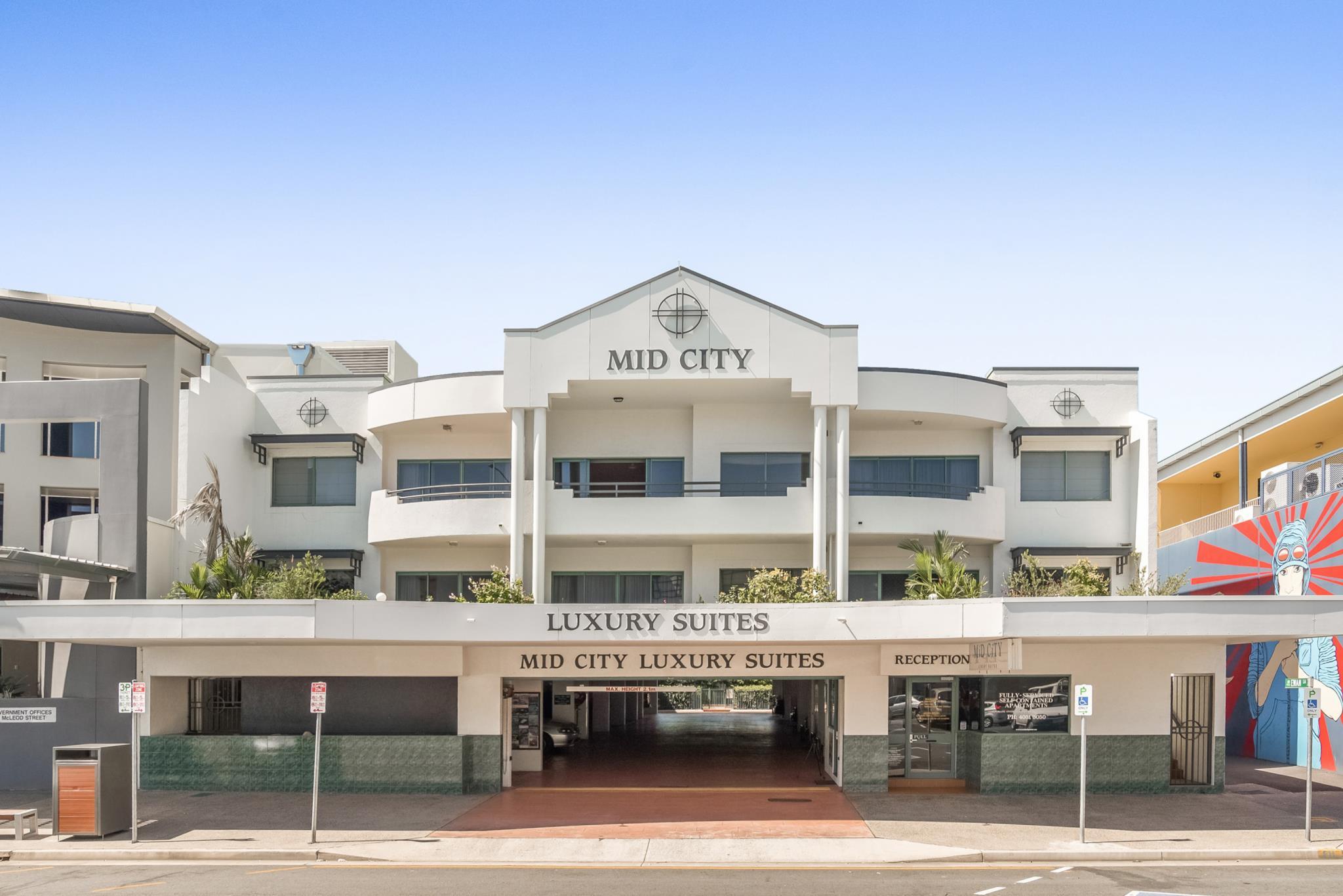 Mid City Luxury Suites Mid City Luxury Suites is perfectly located for both business and leisure guests in Cairns. The hotel offers a high standard of service and amenities to suit the individual needs of all travelers. All