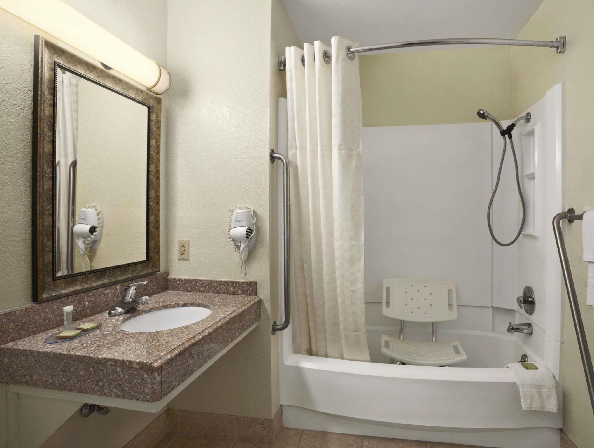 Super 8 By Wyndham Carlsbad Stop at Super 8 Carlsbad NM to discover the wonders of Carlsbad (NM). Featuring a satisfying list of amenities, guests will find their stay at the property a comfortable one. Service-minded staff will