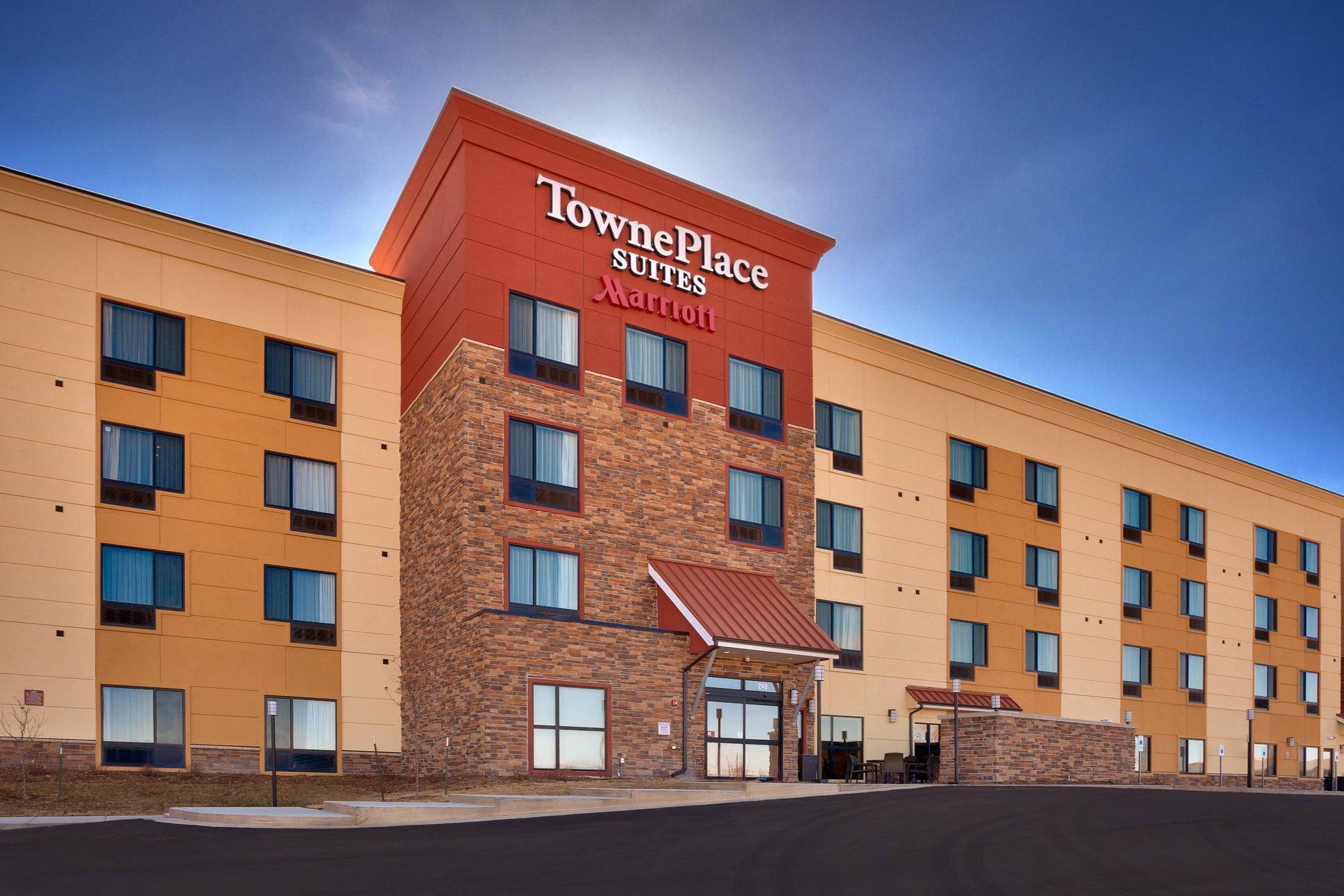 TownePlace Suites Dickinson Set in a prime location of Dickinson (ND), TownePlace Suites by Marriott Dickinson puts everything the city has to offer just outside your doorstep. The property has everything you need for a comforta