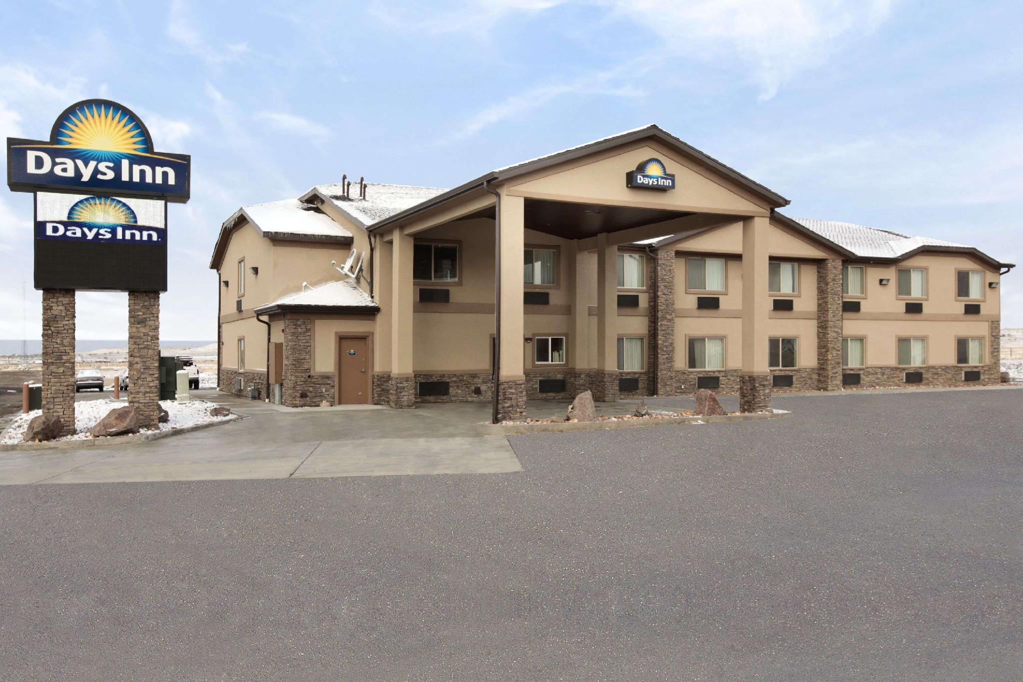 Days Inn by Wyndham Beaver The 2-star Days Inn Beaver offers comfort and convenience whether youre on business or holiday in Beaver (UT). Offering a variety of facilities and services, the property provides all you need for a 