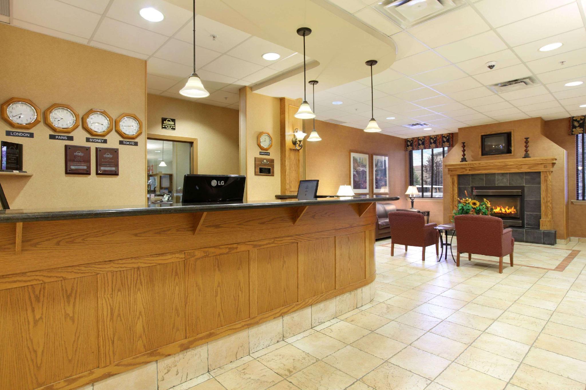 Days Inn & Suites by Wyndham West Edmonton Days Inn & Suites West Edmonton is perfectly located for both business and leisure guests in Edmonton (AB). The property features a wide range of facilities to make your stay a pleasant experience. Se