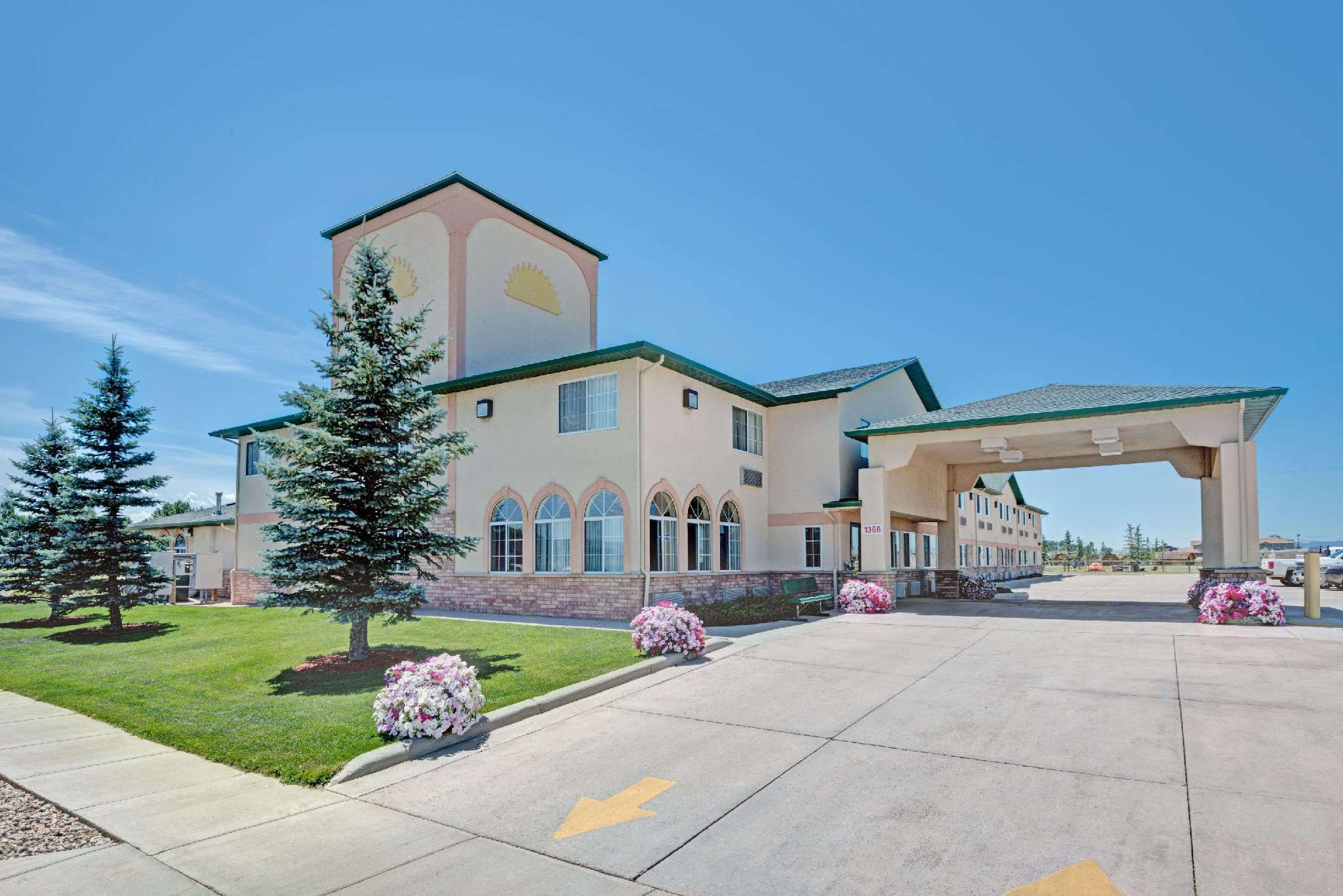 Days Inn by Wyndham Laramie Located in West Laramie, Days Inn Laramie is a perfect starting point from which to explore Laramie (WY). The property has everything you need for a comfortable stay. Service-minded staff will welcome