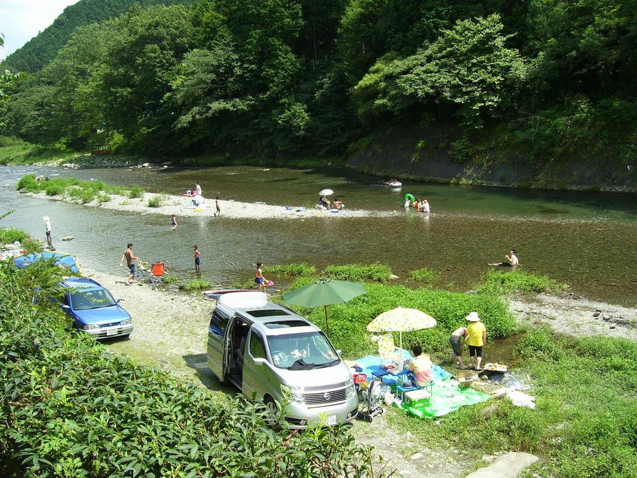 Akigawa Valley Inn Kinkoukaku Ambiance