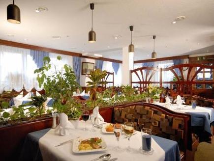 This photo about Hotel & Restaurant Hugenottengarten shared on HyHotel.com