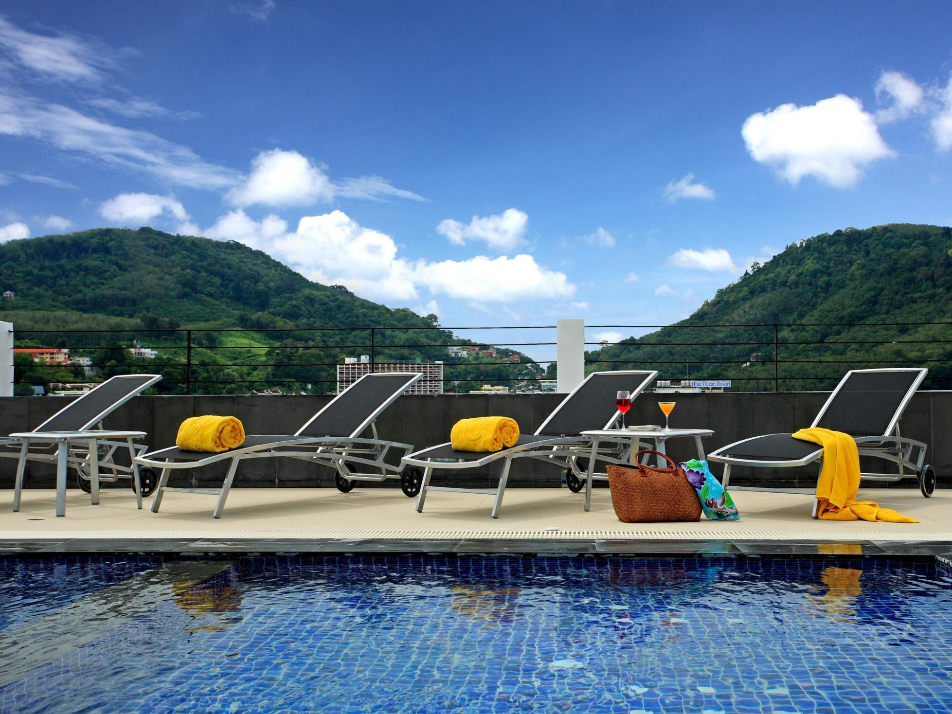 Ashlee Hub Hotel Patong (SHA Plus+) Located in Patong, Ashlee Hub Hotel Patong is a perfect starting point from which to explore Phuket. The property features a wide range of facilities to make your stay a pleasant experience. All the n