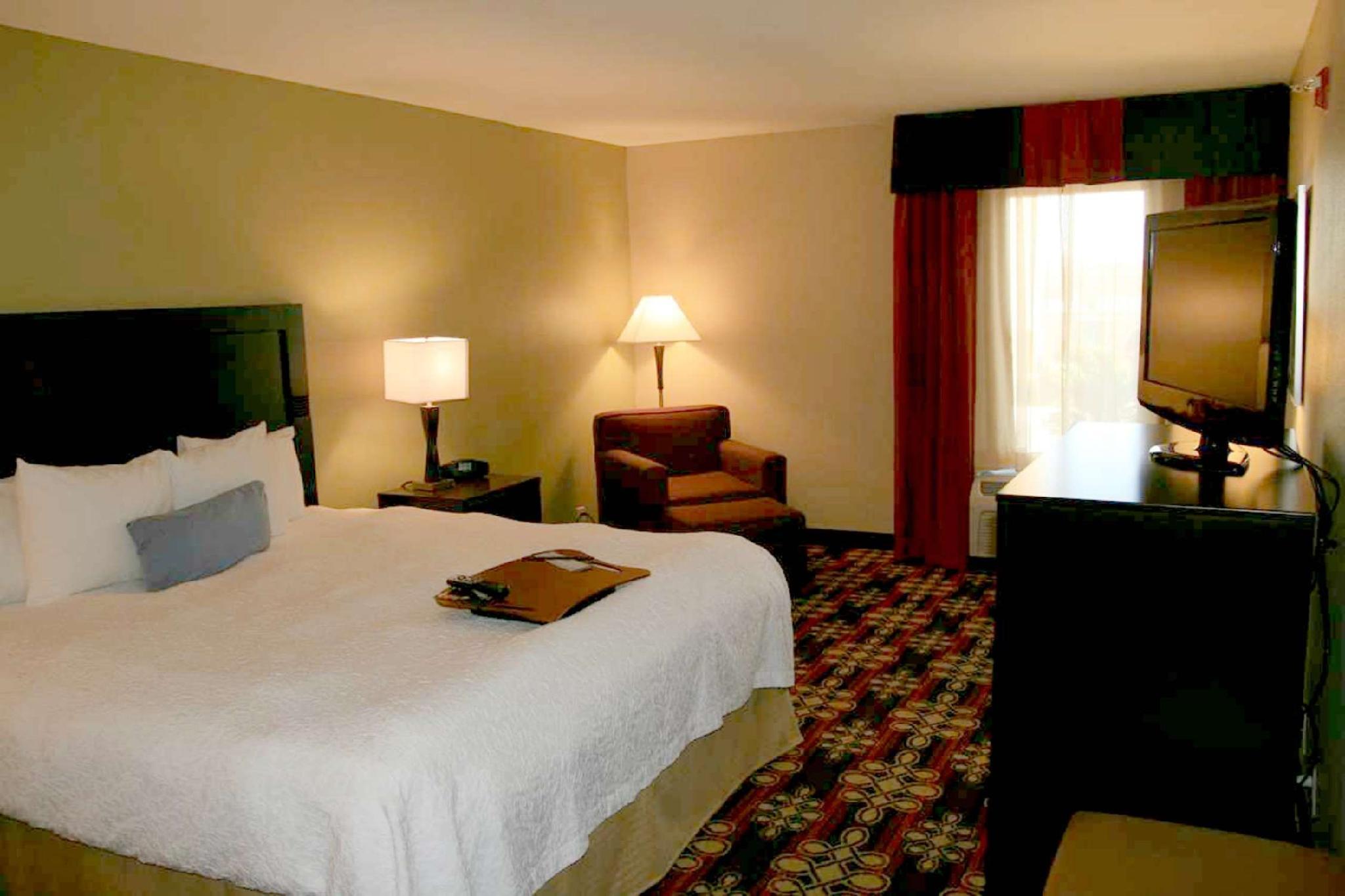 Hampton Inn Killeen The 2.5-star Hampton Inn Killeen offers comfort and convenience whether youre on business or holiday in Killeen (TX). Both business travelers and tourists can enjoy the propertys facilities and serv