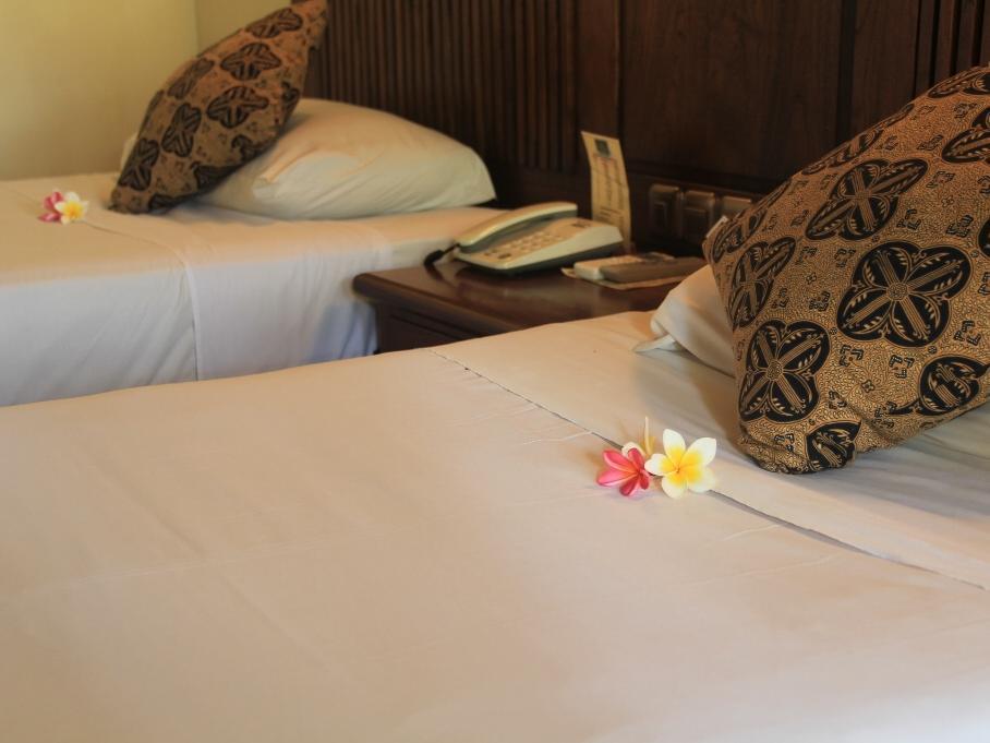 Puri Dalem Hotel Sanur Ideally located in the prime touristic area of Sanur, Puri Dalem Sanur Hotel promises a relaxing and wonderful visit. Offering a variety of facilities and services, the hotel provides all you need for