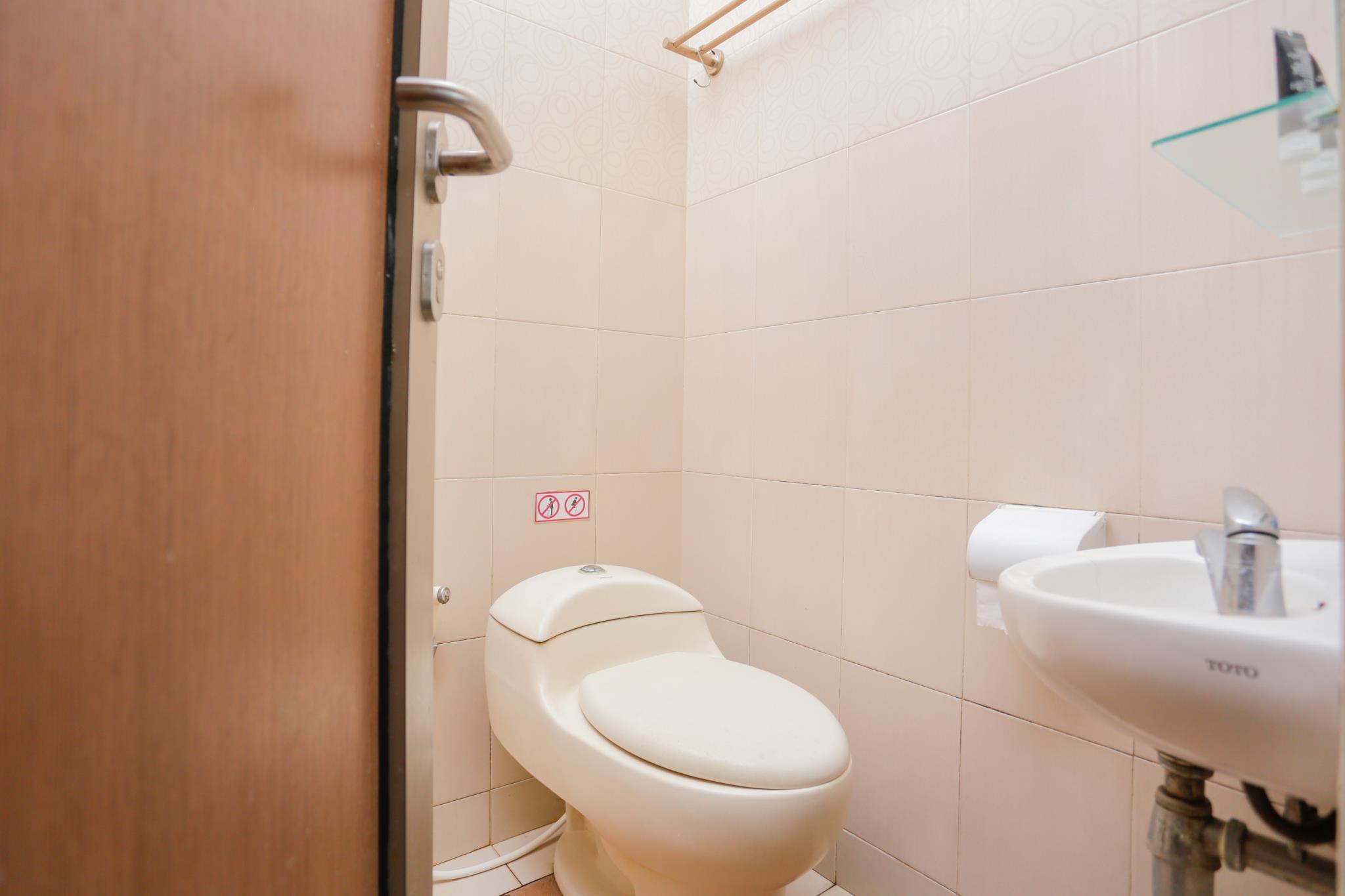 This photo about Candrawulan Sepuluh Guest House shared on HyHotel.com
